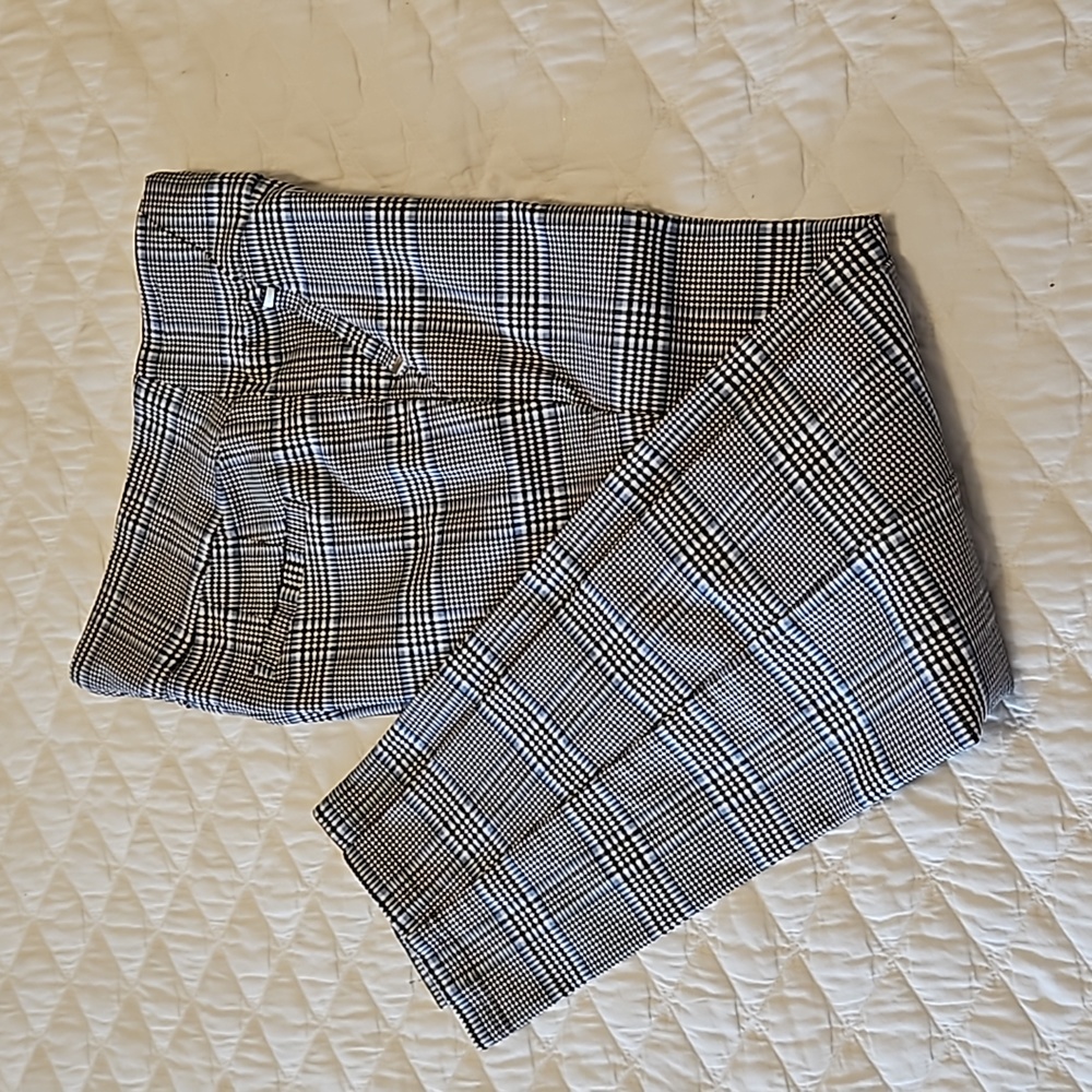 Plaid capris